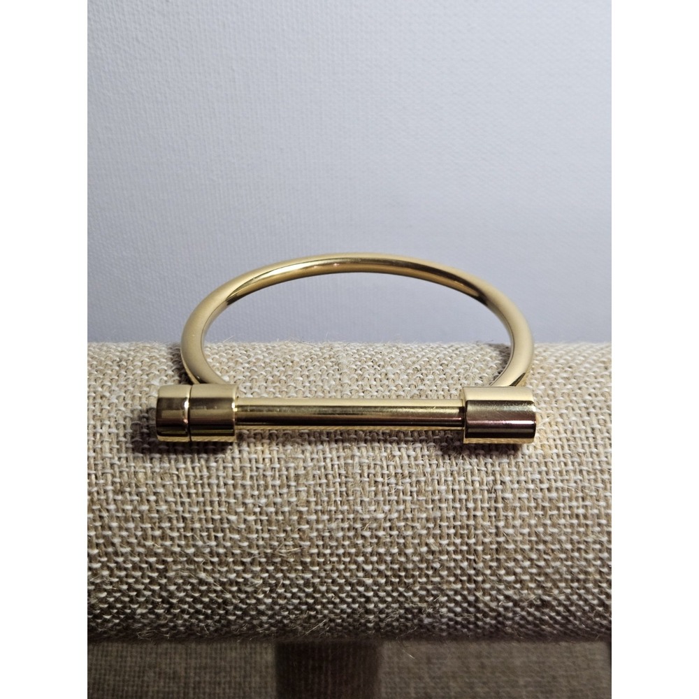 Kinsley Armelle Gold Bar Bracelet Minimalist 18K Plated Stainless Steel Cuff